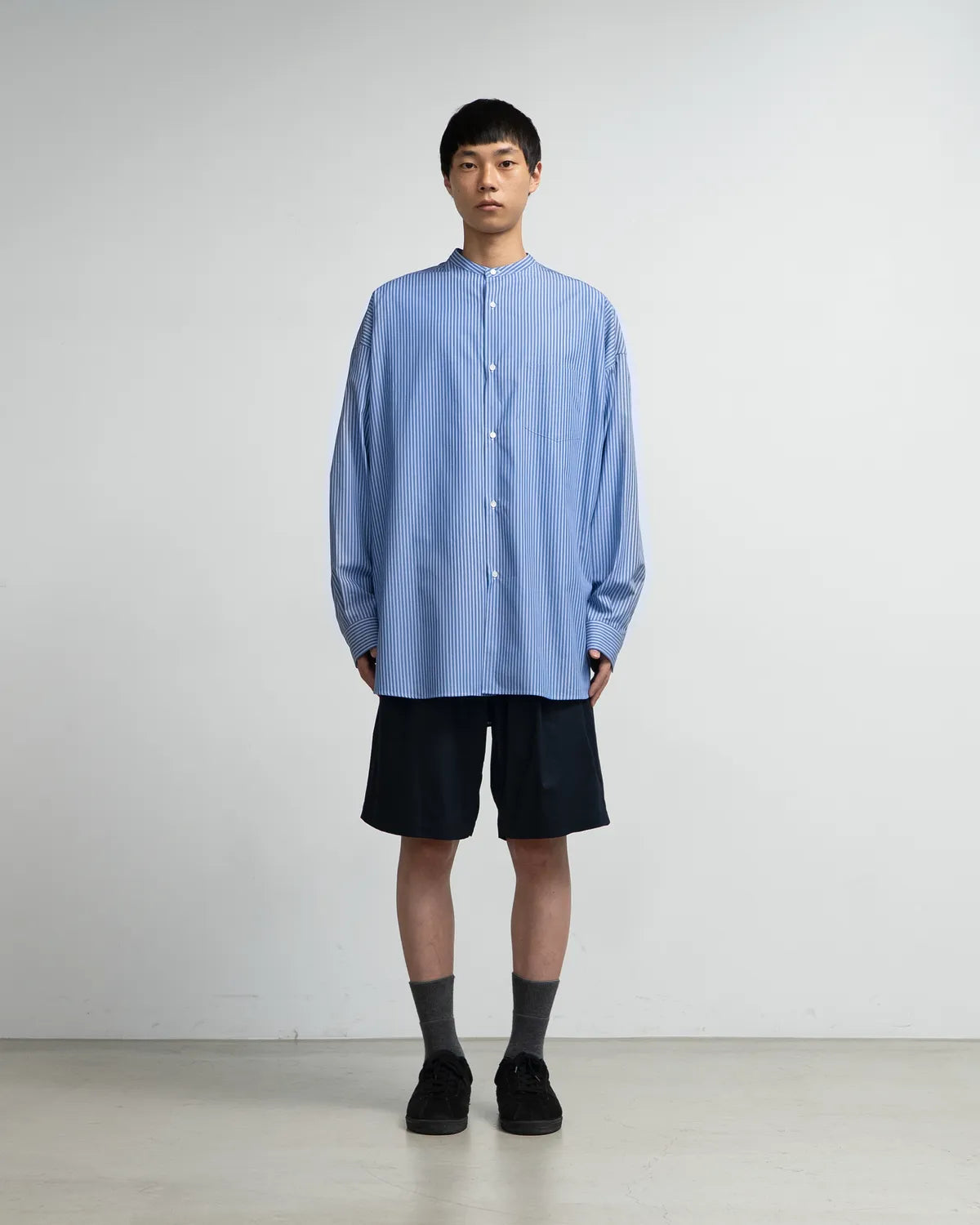 Graphpaper / SIDOGRAS L/S Oversized Band Collar Shirt (GM2452-50011)
