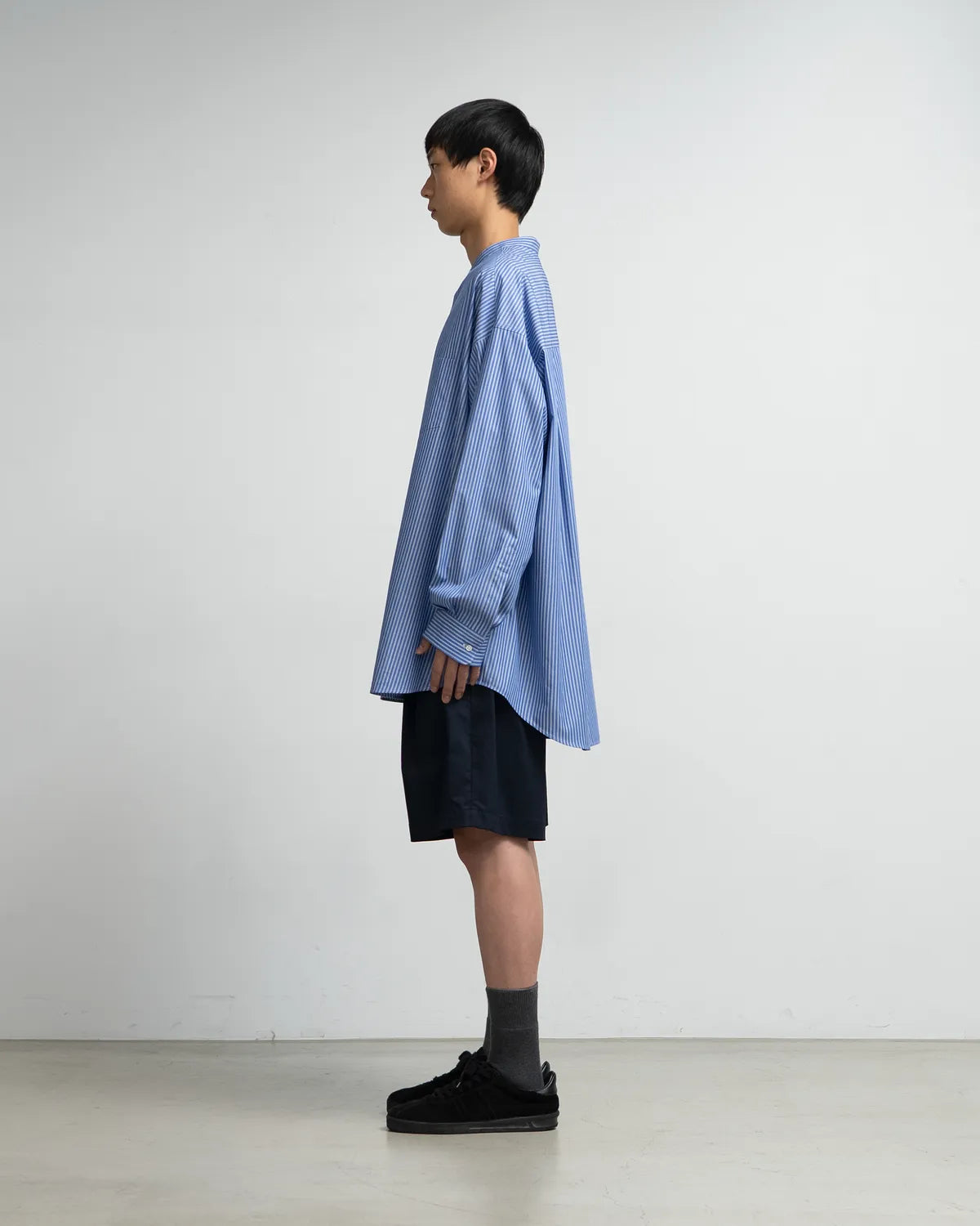 Graphpaper / SIDOGRAS L/S Oversized Band Collar Shirt (GM2452-50011)
