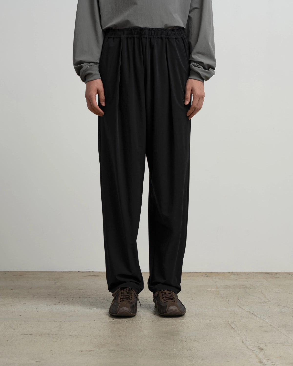 Graphpaper / PERTEX EQUILIBRIUM Wide Easy Pants (GM263-40262)