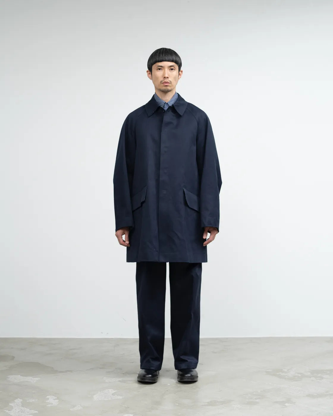 Graphpaper / YOKE for Graphpaper Reversible Cut-Off Half Coat