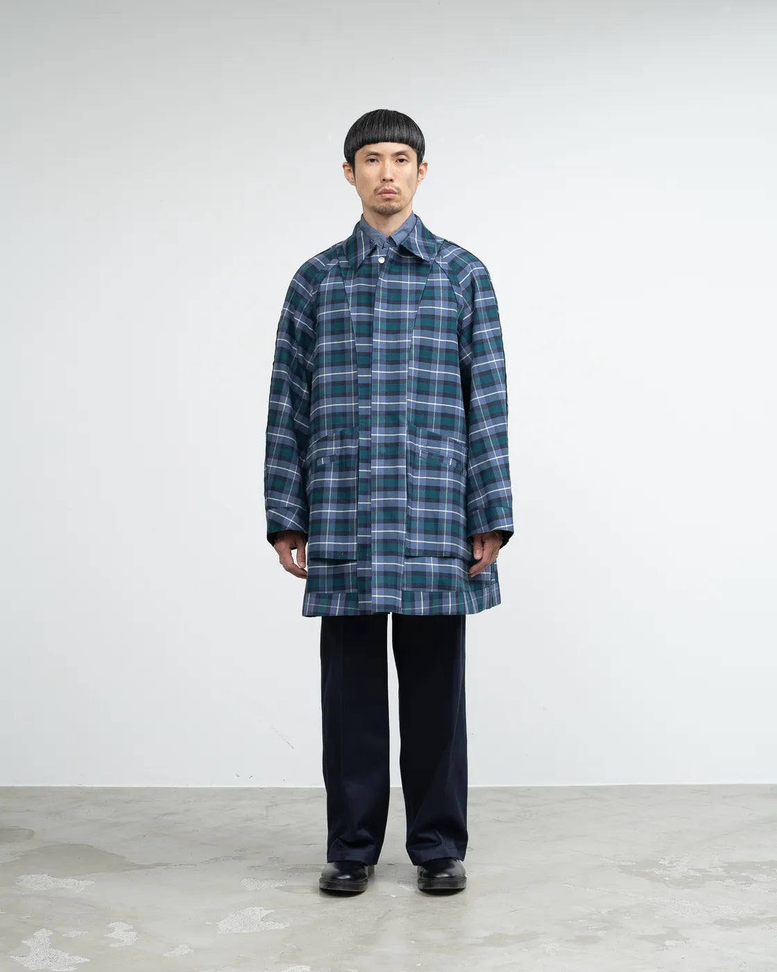 Graphpaper / YOKE for Graphpaper Reversible Cut-Off Half Coat