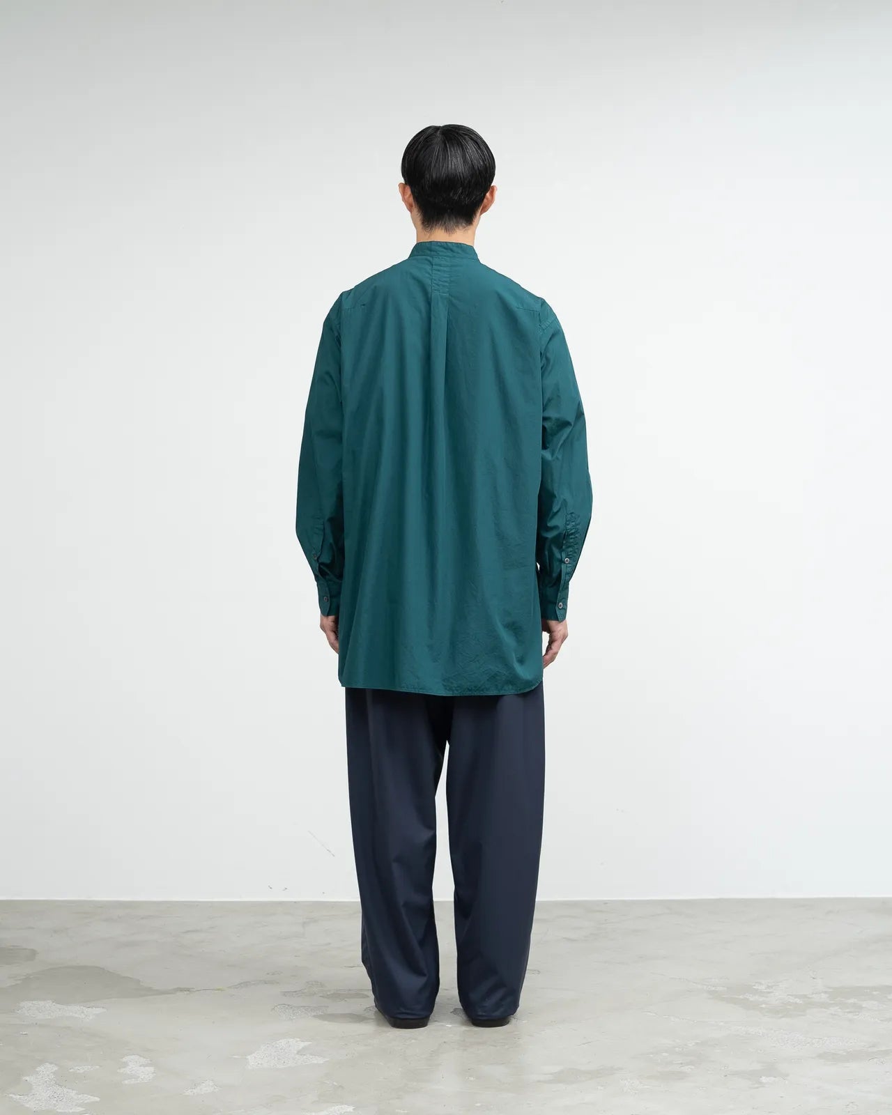 Graphpaper / YOKE for Graphpaper Garment Dye Band Collar Shirt