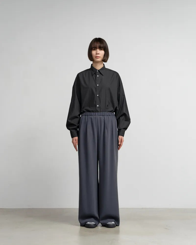 Graphpaper の Satin Easy Wide Pants (GL241-40226B)