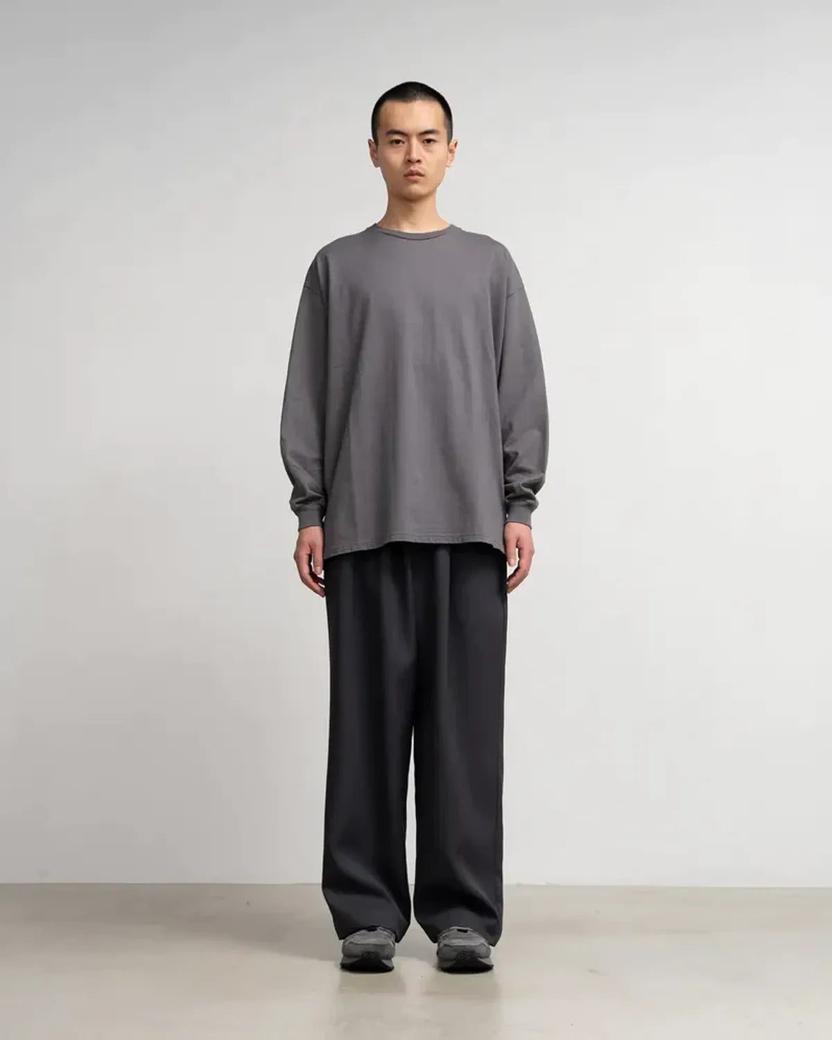 Graphpaper / L/S Oversized Tee (GU253-70113B)