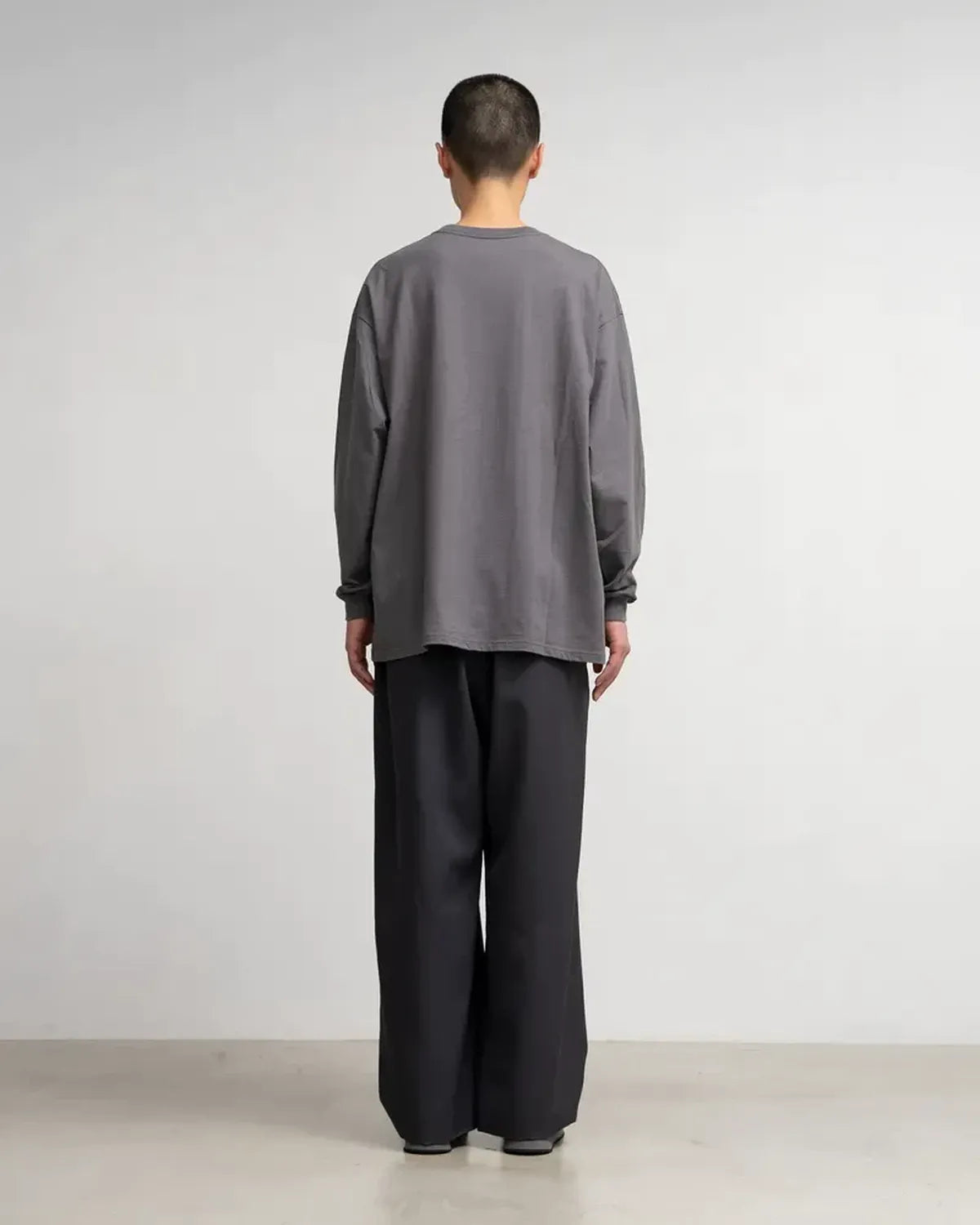 Graphpaper / L/S Oversized Tee (GU253-70113B)