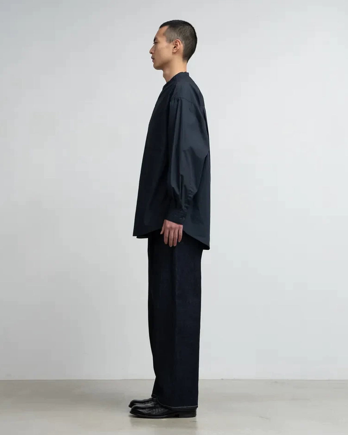 Graphpaper / Broad L/S Oversized Band Collar Shirt (GM253-50002B)