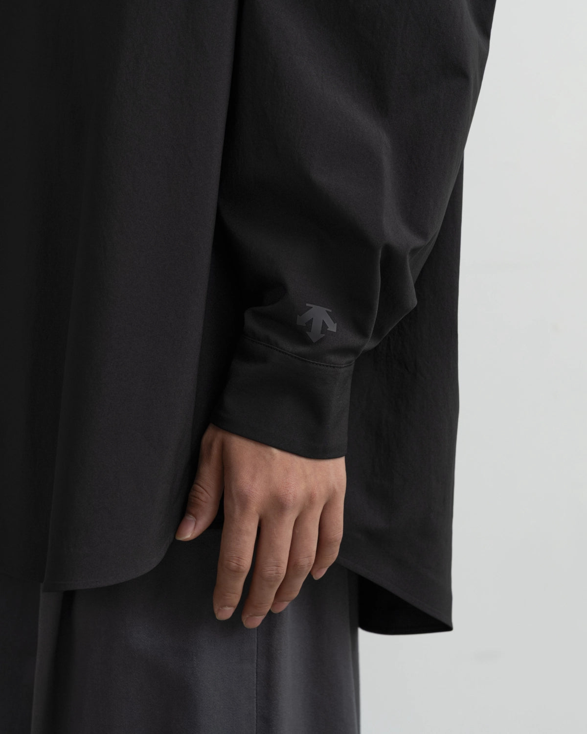 Graphpaper × DESCENTE / DESCENTE for Graphpaper L/S Oversized Regular Collar Shirt (DU263-50001)