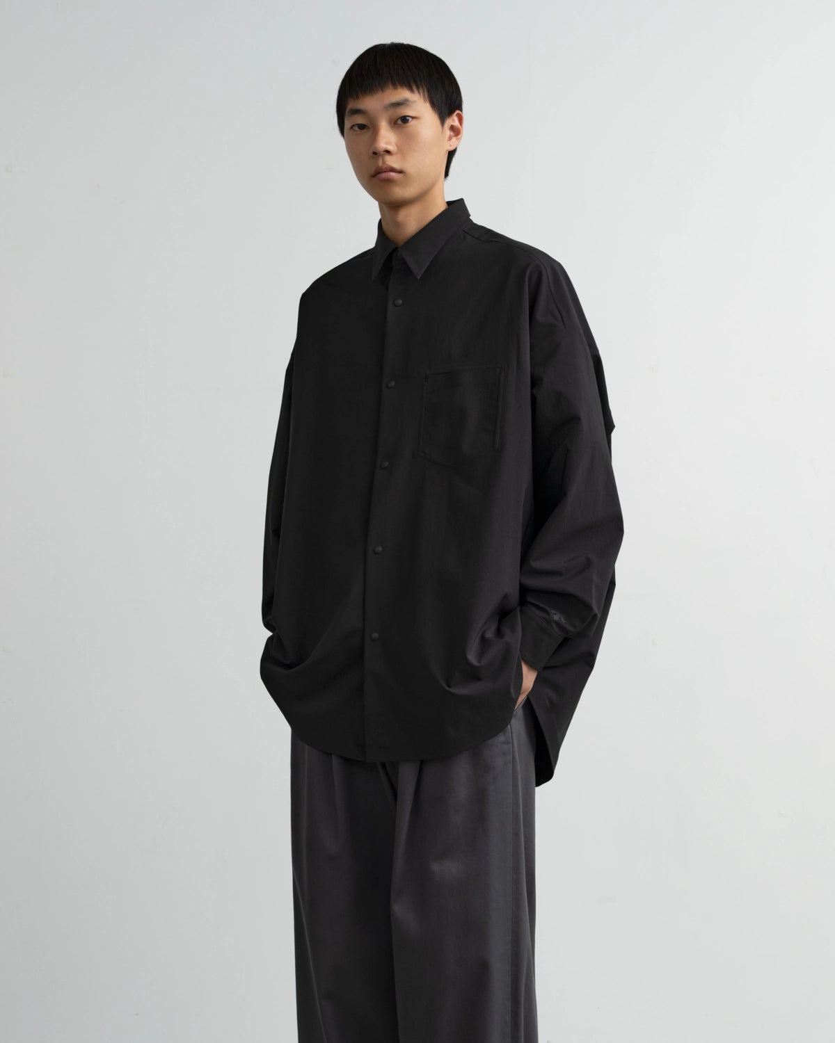 Graphpaper × DESCENTE / DESCENTE for Graphpaper L/S Oversized Regular Collar Shirt (DU263-50001)
