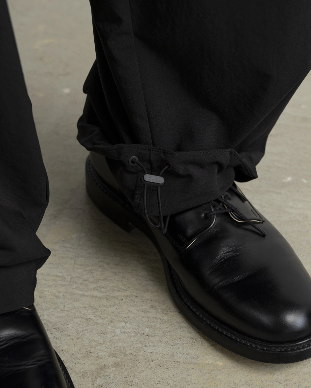 Graphpaper × DESCENTE / DESCENTE for Graphpaper Chef Track Pants (DU263-40002)