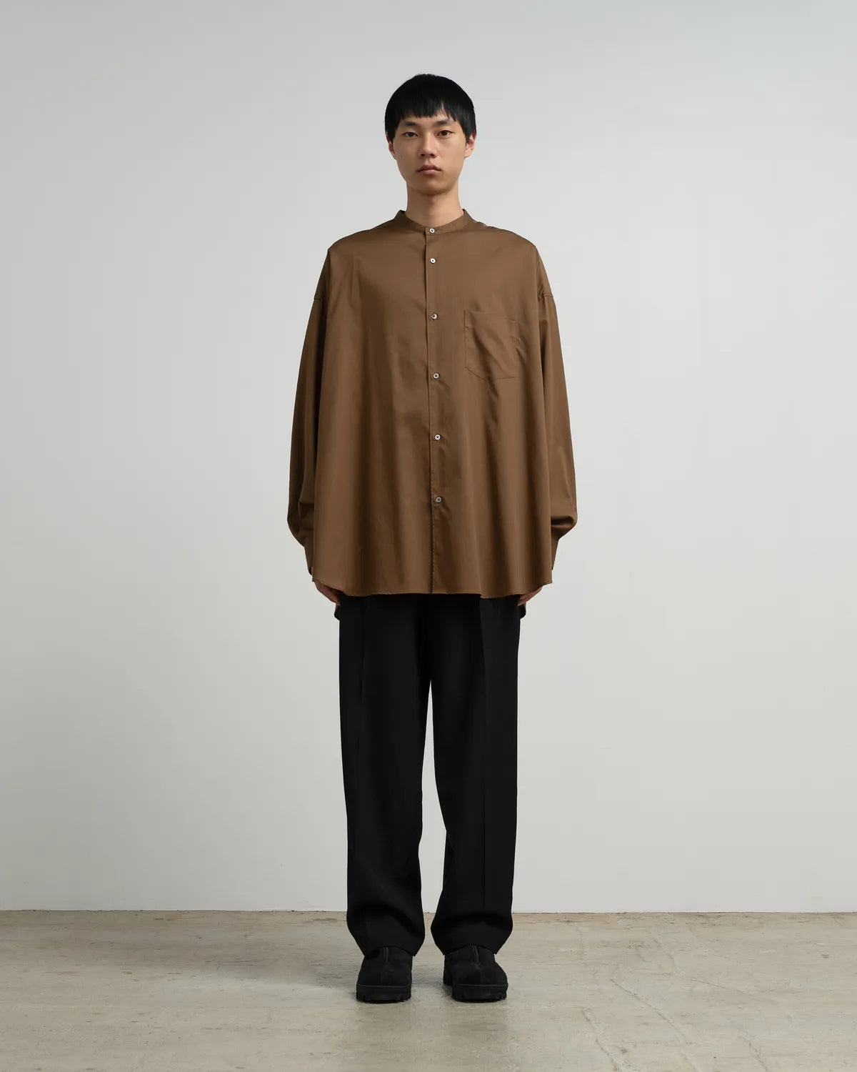 Graphpaper / Silicon Poplin Oversized Band Collar Shirt (GM263-50197)