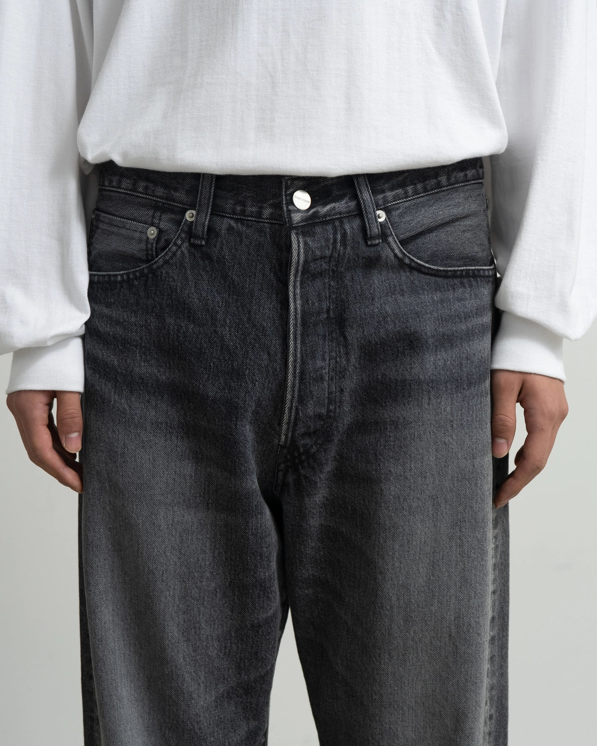 Graphpaper / Selvage Denim Five Pocket Wide Straight Pants (GU263-40059LB)