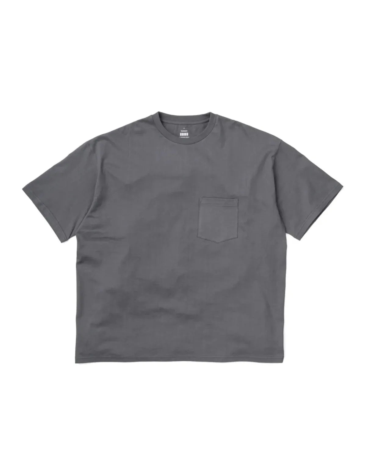 Graphpaper の S/S Oversized Pocket Tee (GU251-70106B)