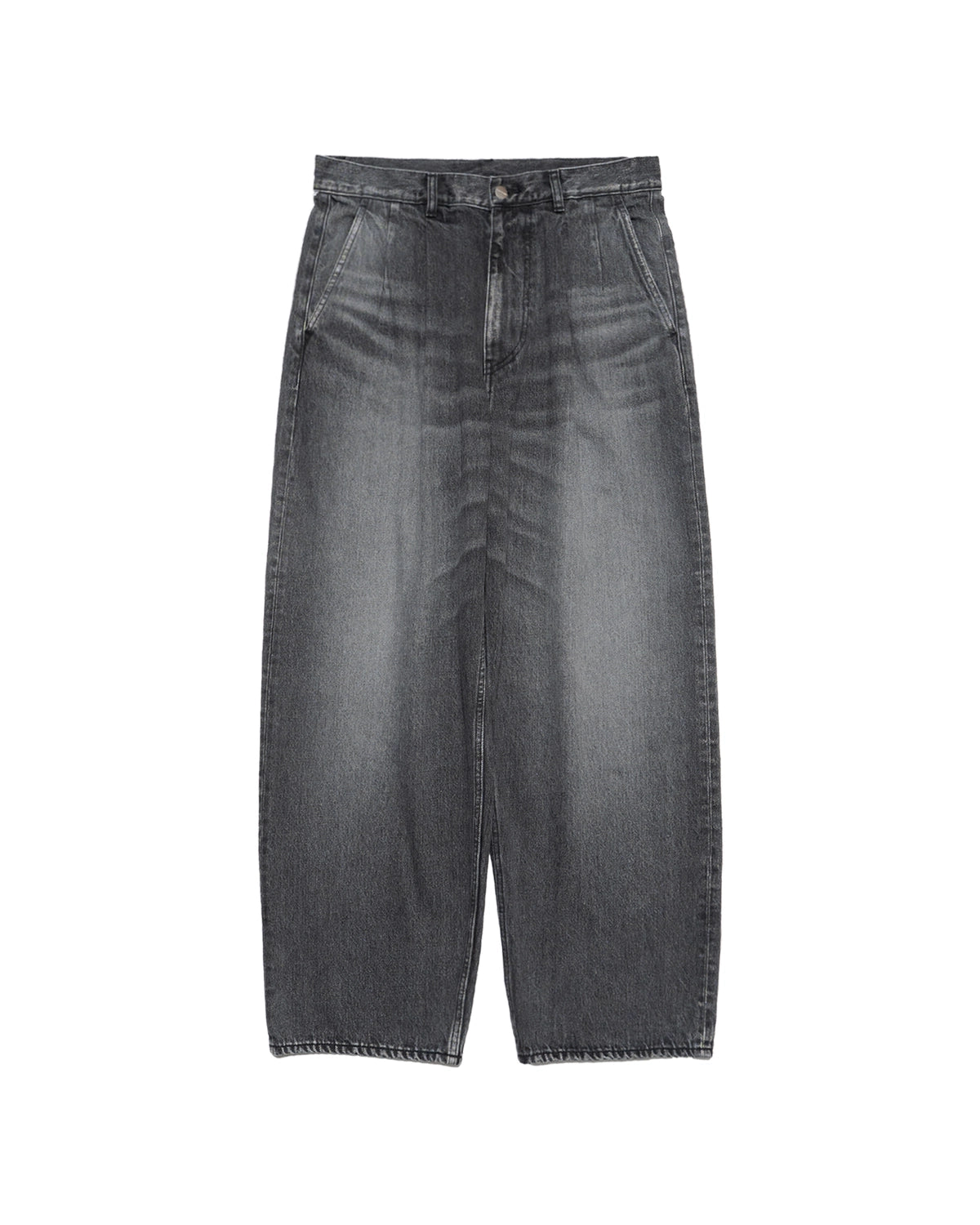 Graphpaper の Selvage Denim Two Tuck Pants (GU263-40061LB)