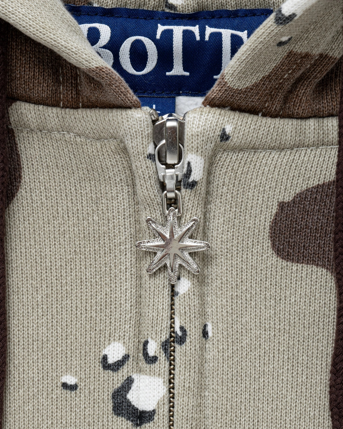 BoTT / Desert Camo Zip Hoodie