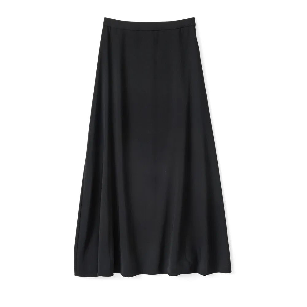 Graphpaper のSatin Flare Skirt (GL241-40257B)