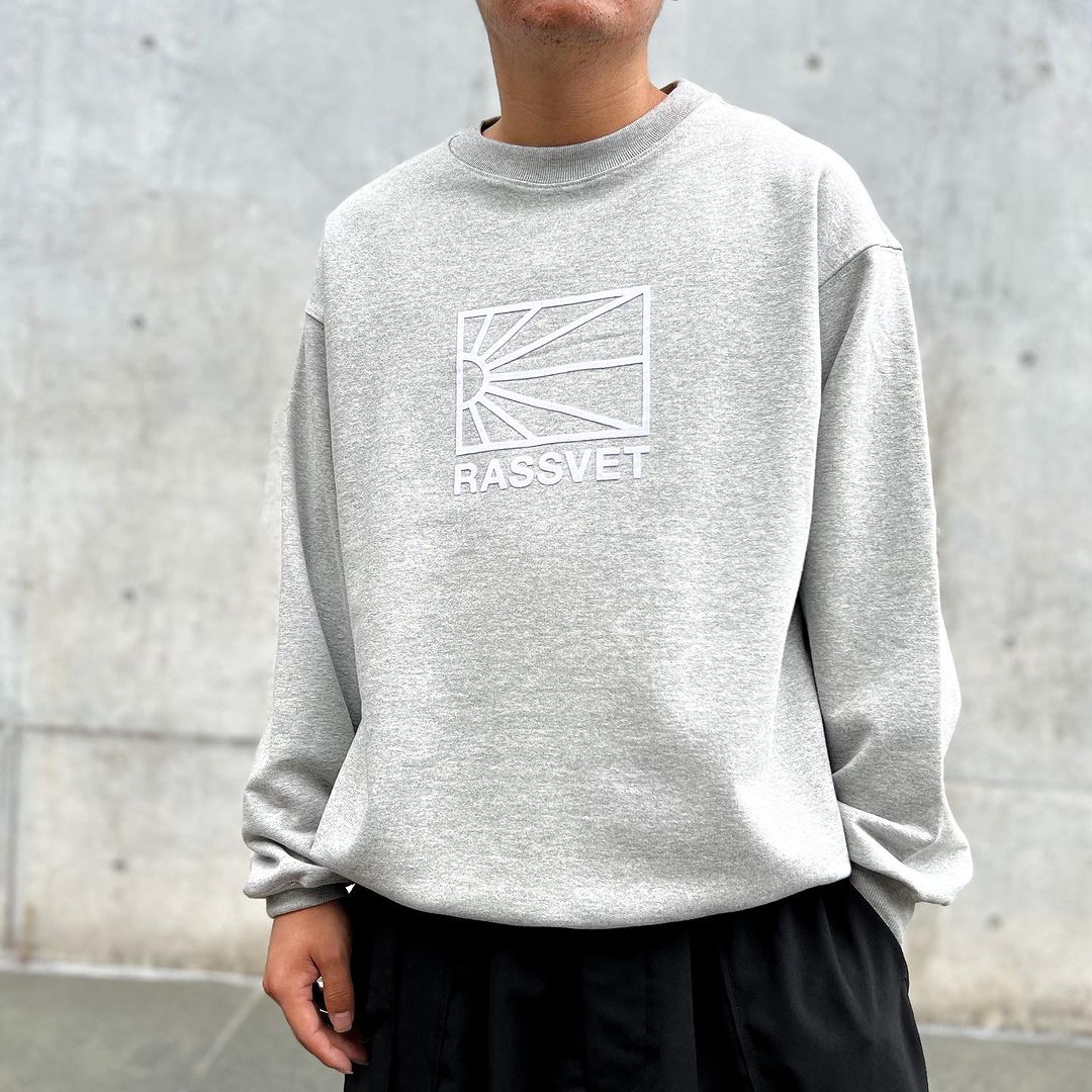 RASSVET/LOGO CREWNECK SWEATSHIRT