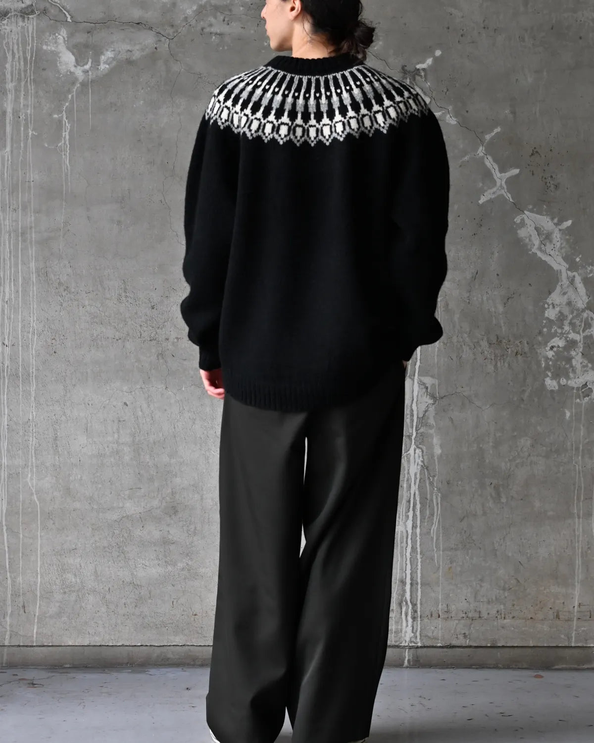 NONNATIVE / EXPLORER HAND-KNIT CREW SWEATER LINCOLN WOOL YARN (NN-K4908)