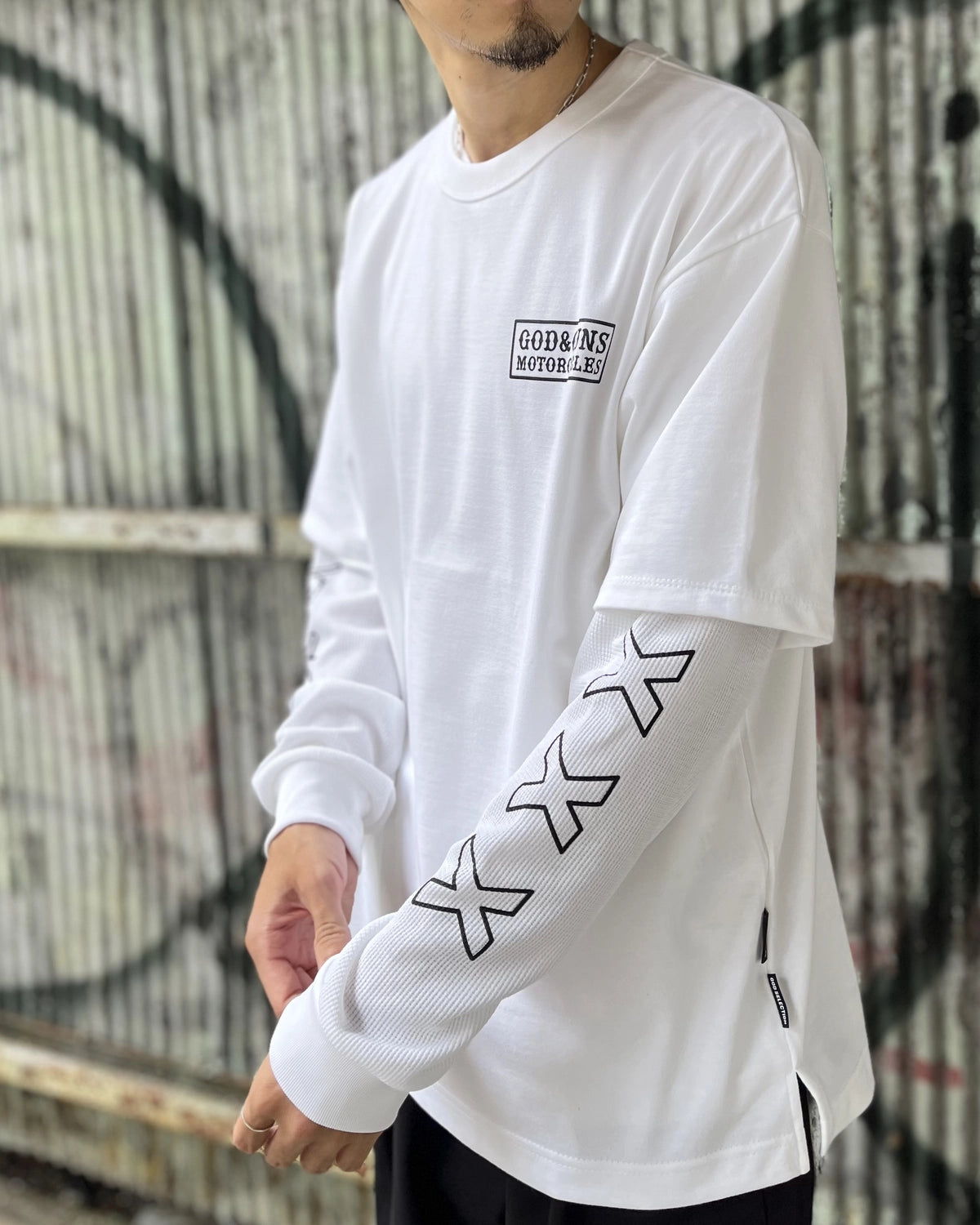 GOD SELECTION XXX × roarguns / L/S T-SHIRT (GX-S26-RCS-01)