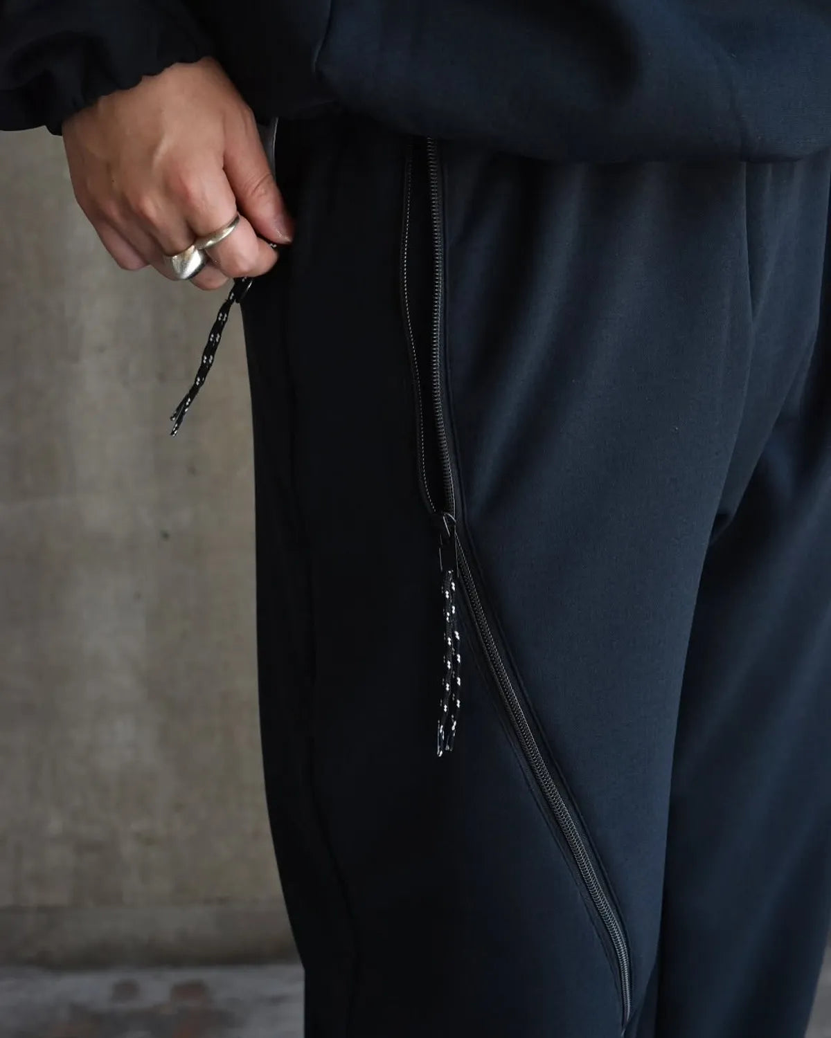 ALMOSTBLACK / POLARTEC ZIP POCKET PANTS (25AWGAB-PT01)