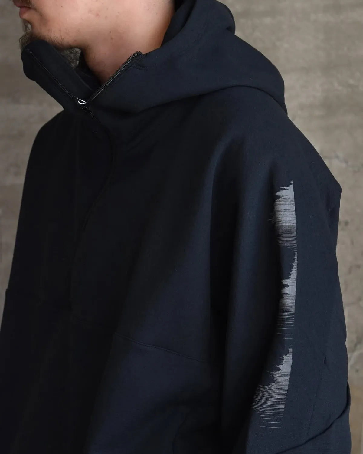 ALMOSTBLACK / PLRTC HINECK HOOD CUTSEY (25AWGAB-CS01)