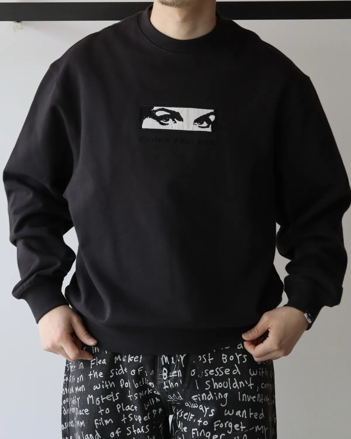 P.A.M.(Perks And Mini) / SHE'S BACK CREW NECK SWEAT (3866/A)