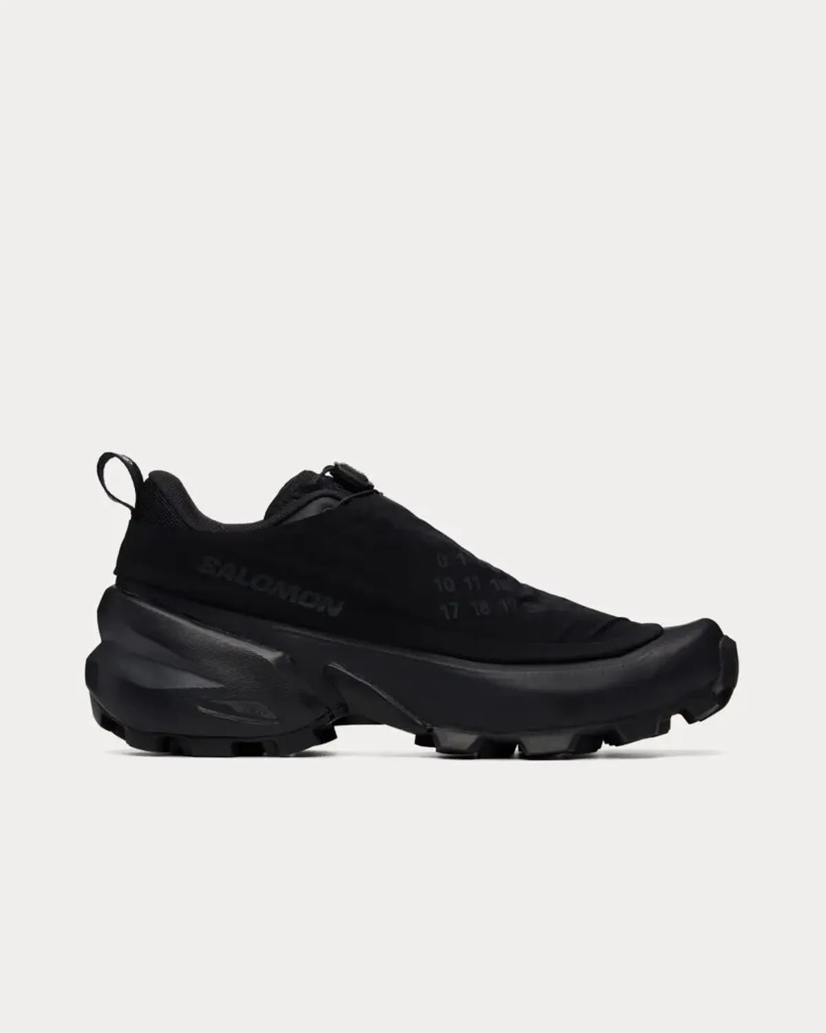 MM6 × SALOMON / CROSS DUST (SH1WS0026P7624)