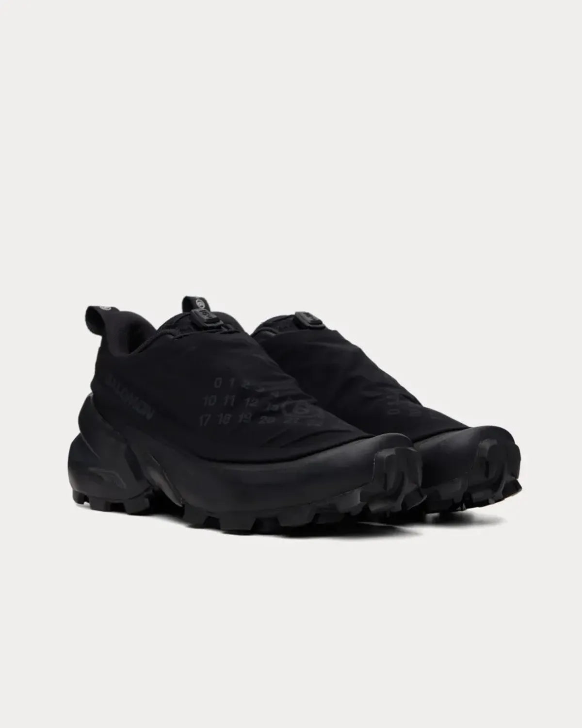MM6 × SALOMON / CROSS DUST (SH1WS0026P7624)