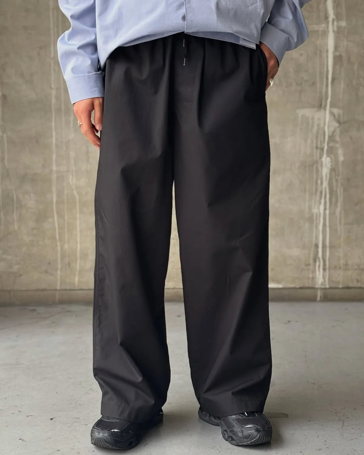 DESCENDANT / NORA WEATHER BEACH TROUSERS (261CPDS-PTM03)