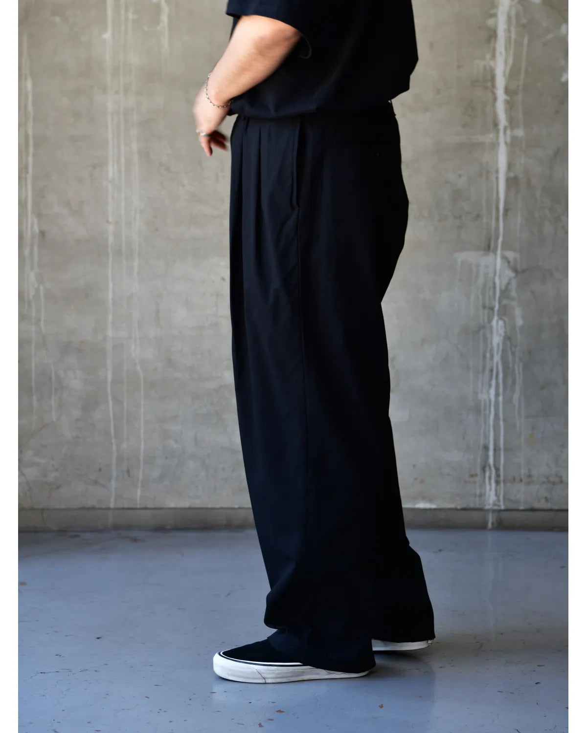COOTIE PRODUCTIONS® / Cotton Gabardine 2 Tuck Easy Pants (CTE-26S131)