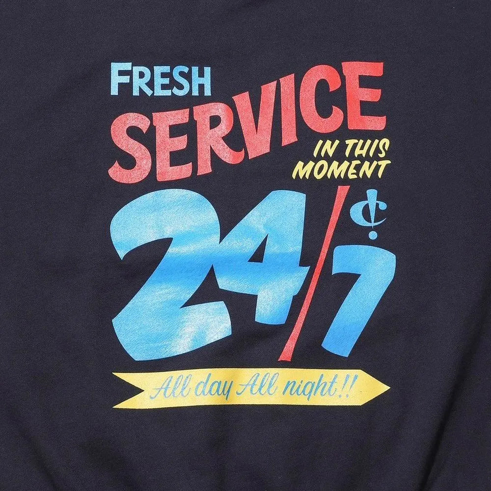 FreshService / CORPORATE PRINTED CREW NECK SWEAT All Day All Night
