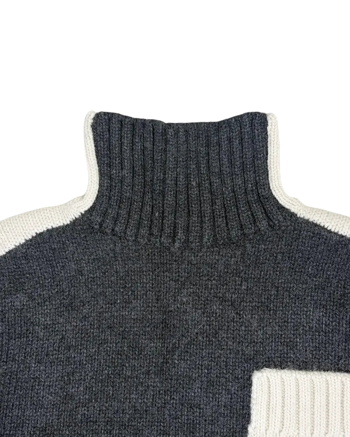 JW ANDERSON / SWEATER (953-50030002)