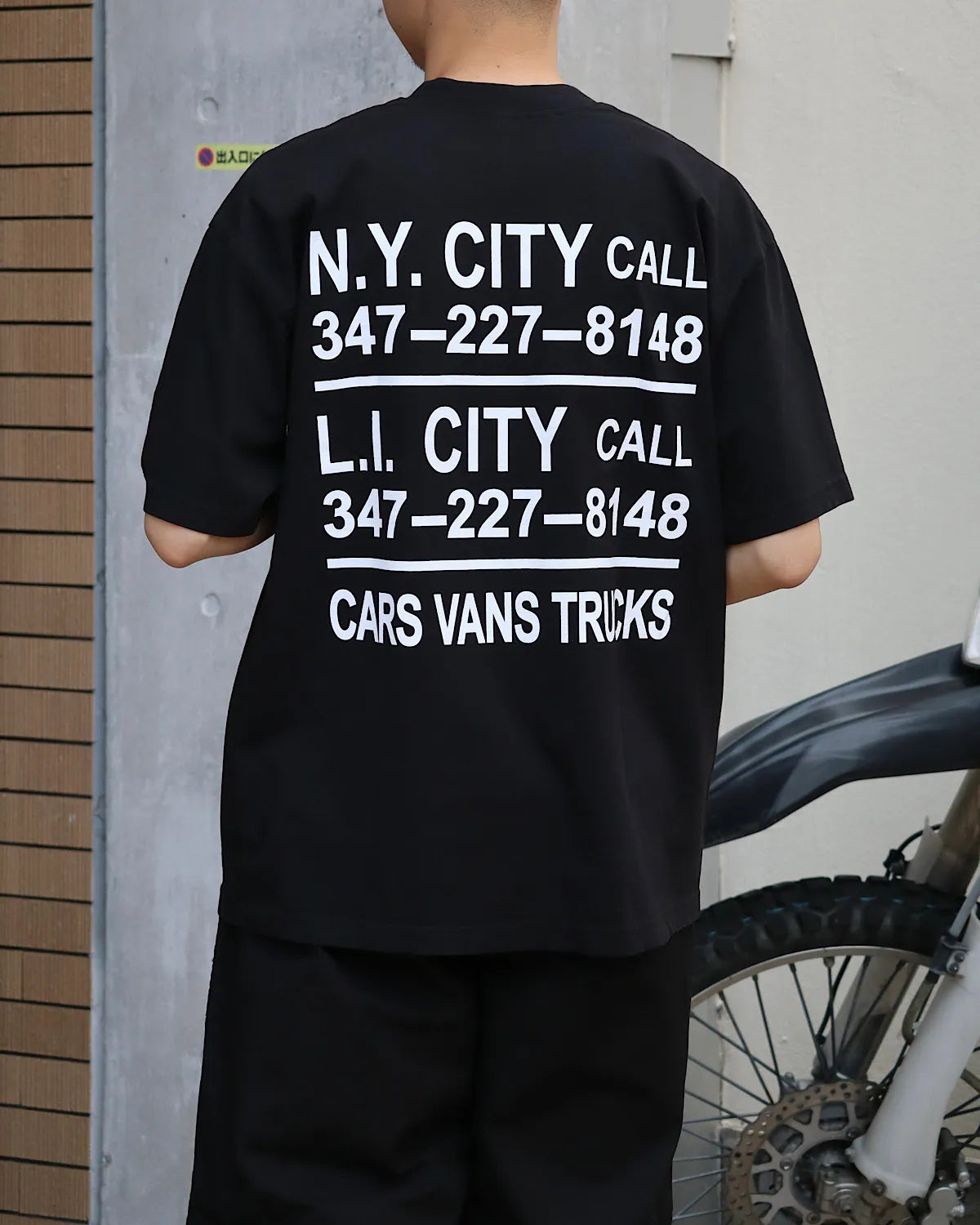 LQQK STUDIO / RENTALS TEE (LQS26ST15)