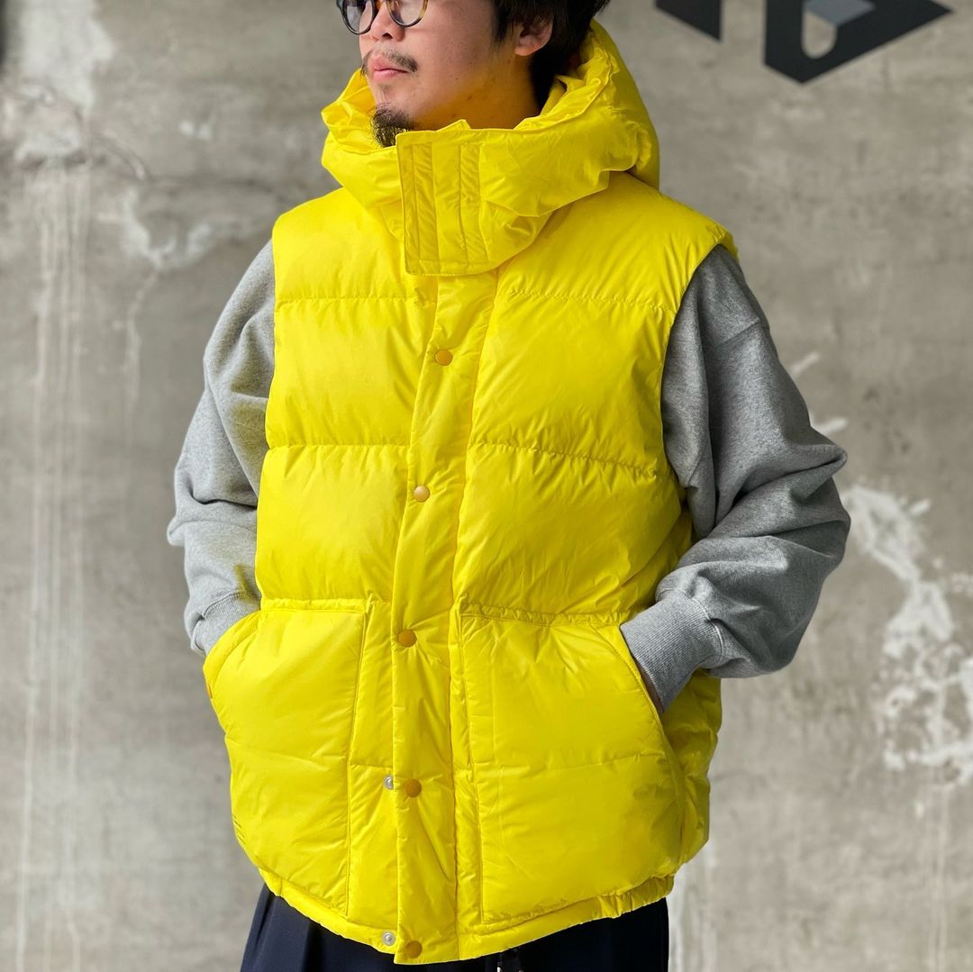 FreshService / CORPORATE DOWN VEST (FSW-23-DW_173)