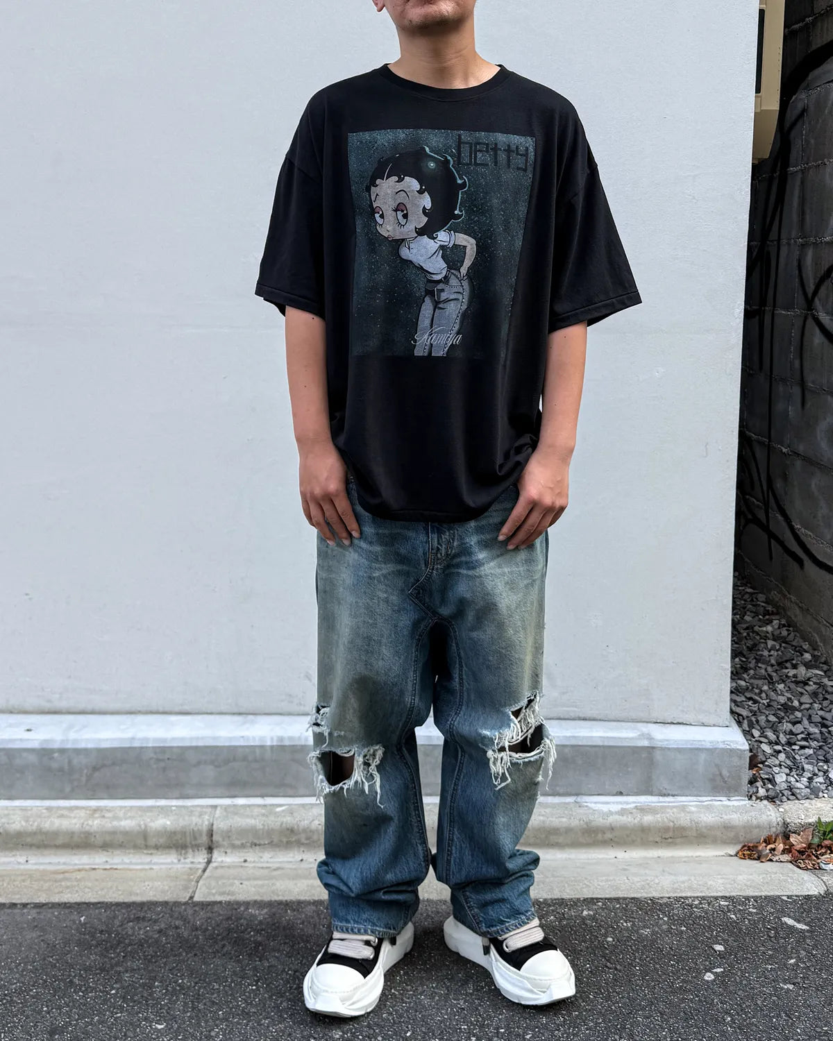 KAMIYA × Betty Boop / "I’m coming out" Betty BoopTM Distressed T-shirt (G17TS114)
