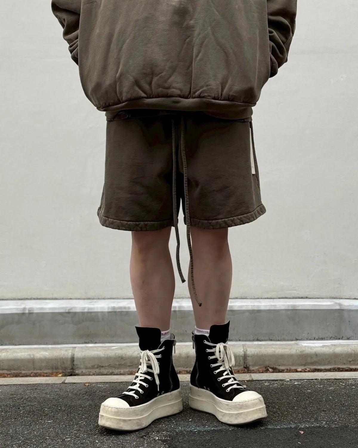 FEAR OF GOD / VACATION SHORT (FG9M15-9975BHF)