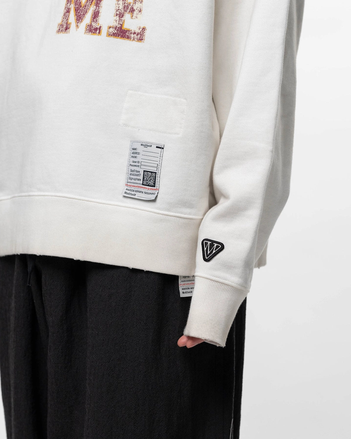 Maison MIHARA YASUHIRO / Don't Tag Me Printed Sweatshirt (J16PO782)