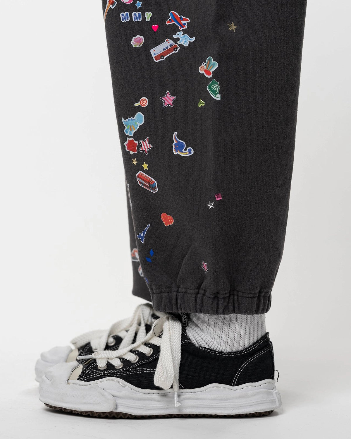 Maison MIHARA YASUHIRO / Kids Sticker Printed Sweat Pants (J16PT732)