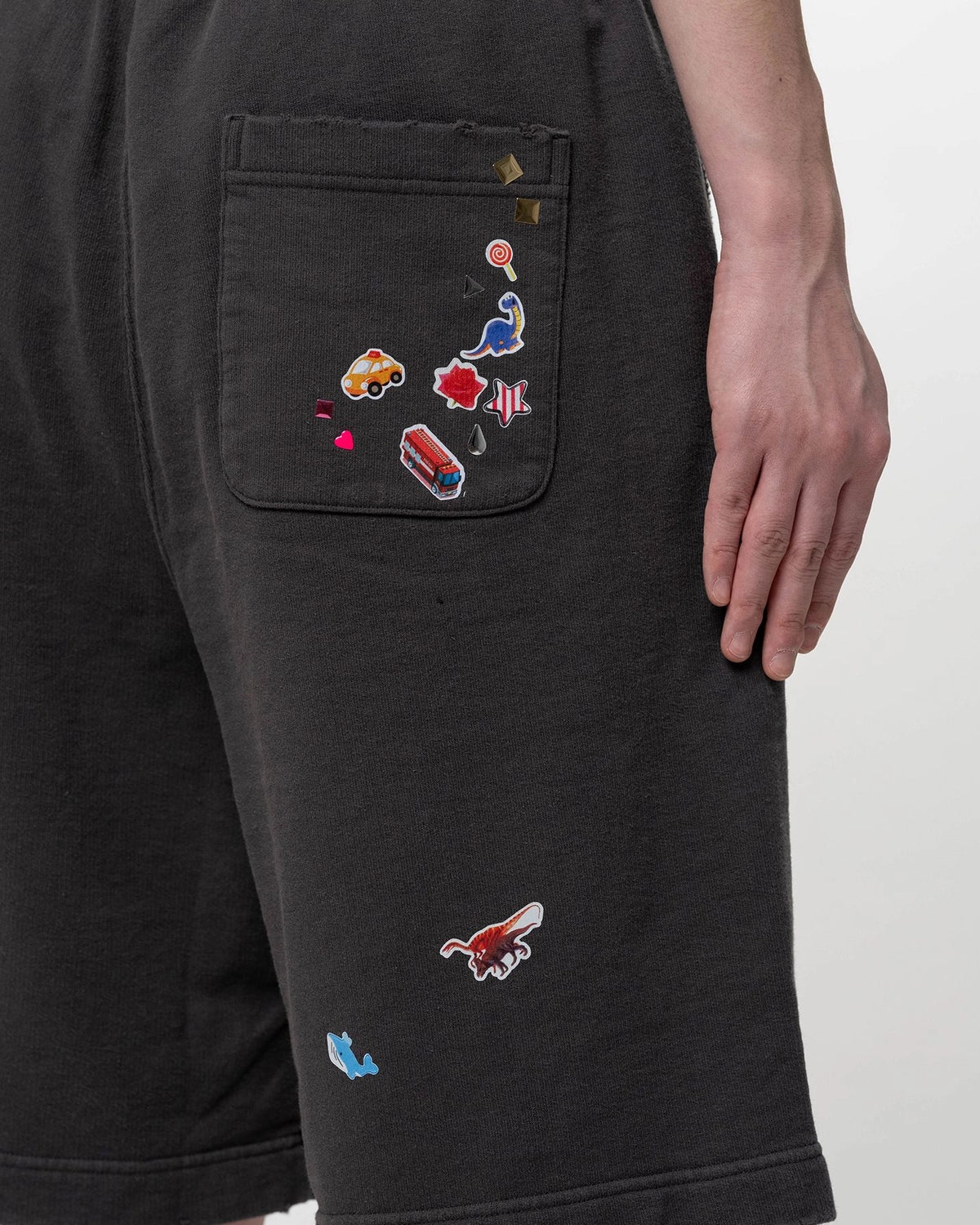 Maison MIHARA YASUHIRO / Kids Sticker Printed Sweat Shorts (J16SP733)
