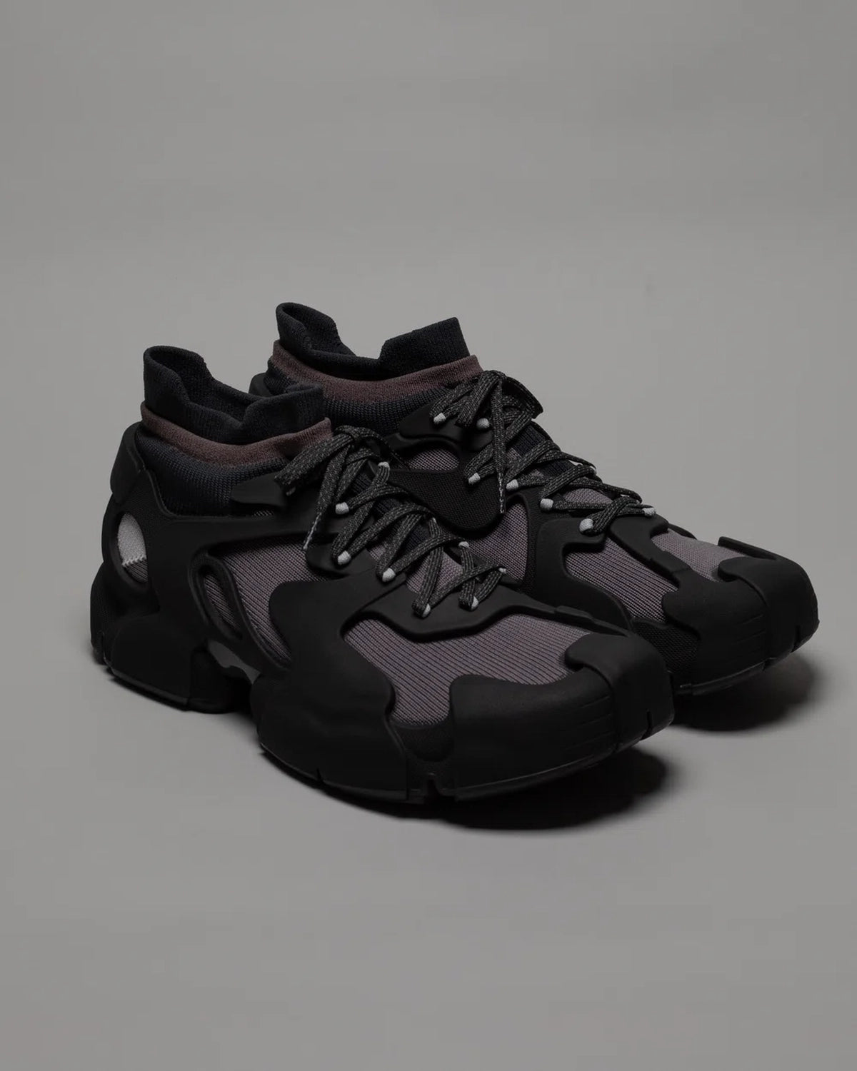 JUNYA WATANABE MAN × CAMPER LAB の SNEAKERS (WQ-K103-001)
