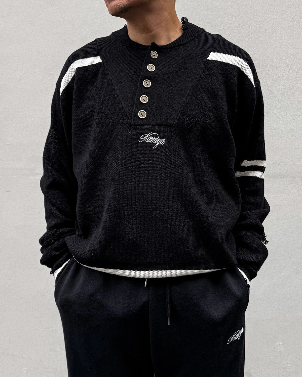 KAMIYA の Army Henley Knit (G17PO079)