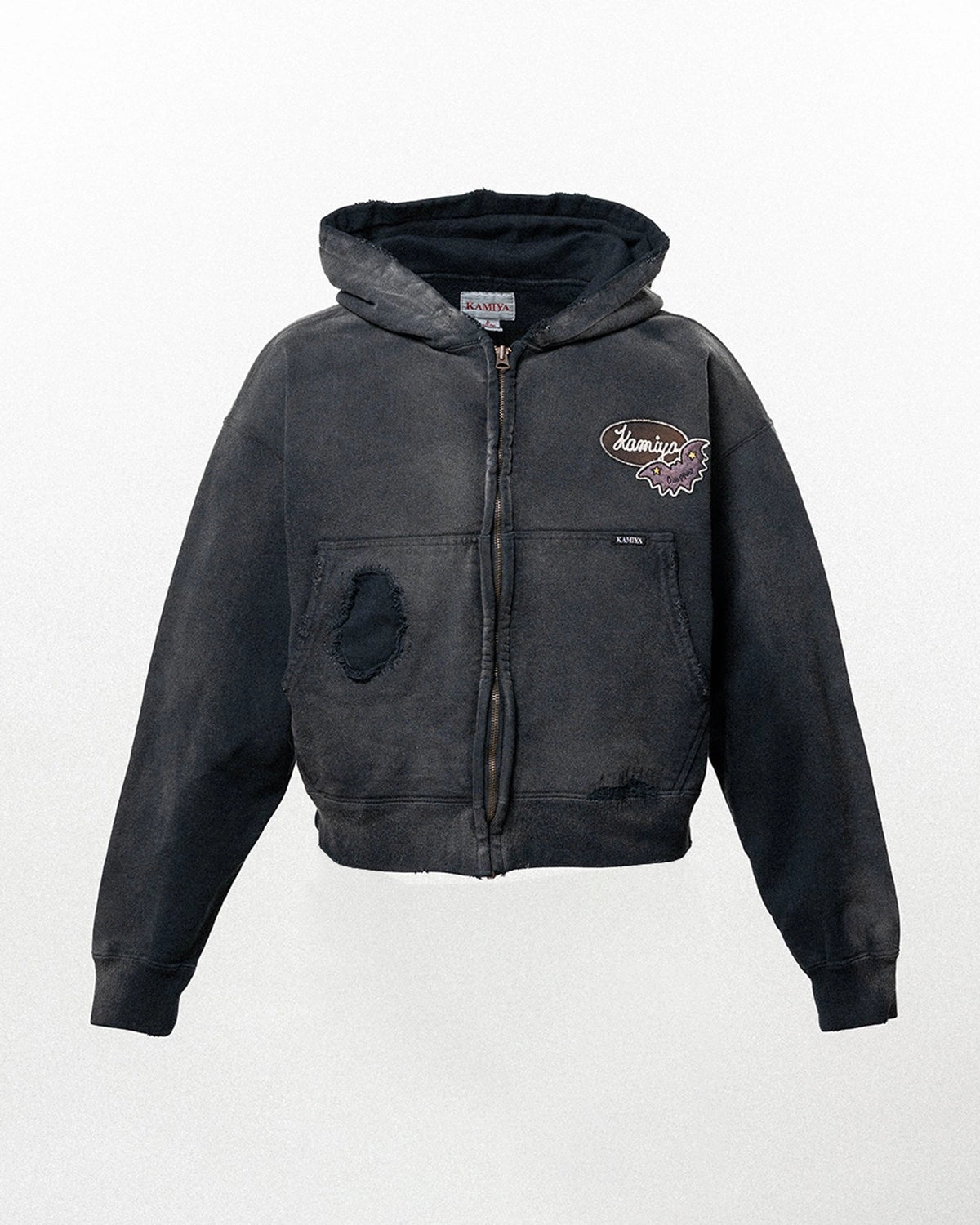 KAMIYA(カミヤ) / Repaired Name Patch Zip Short Hoodie | 公式通販 KAMIYA(カミヤ) / Repaired Name Patch Zip Short Hoodie | 公式通販