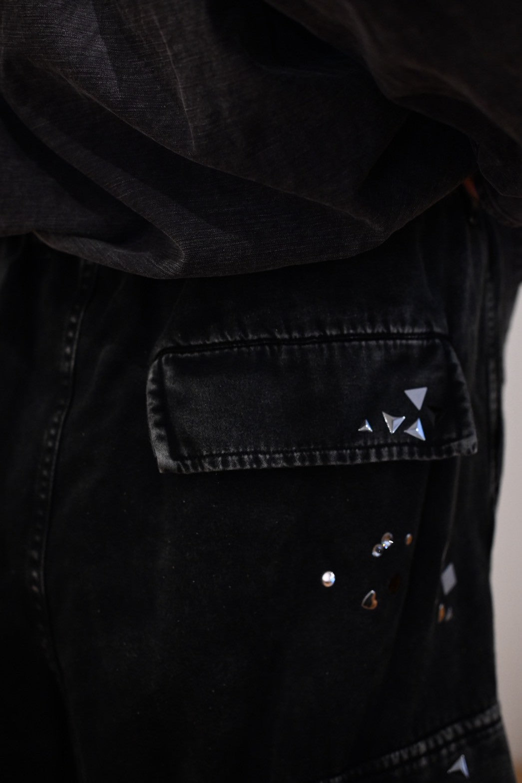 Maison MIHARA YASUHIRO / Embellished Millitary Pants (B15PT062)