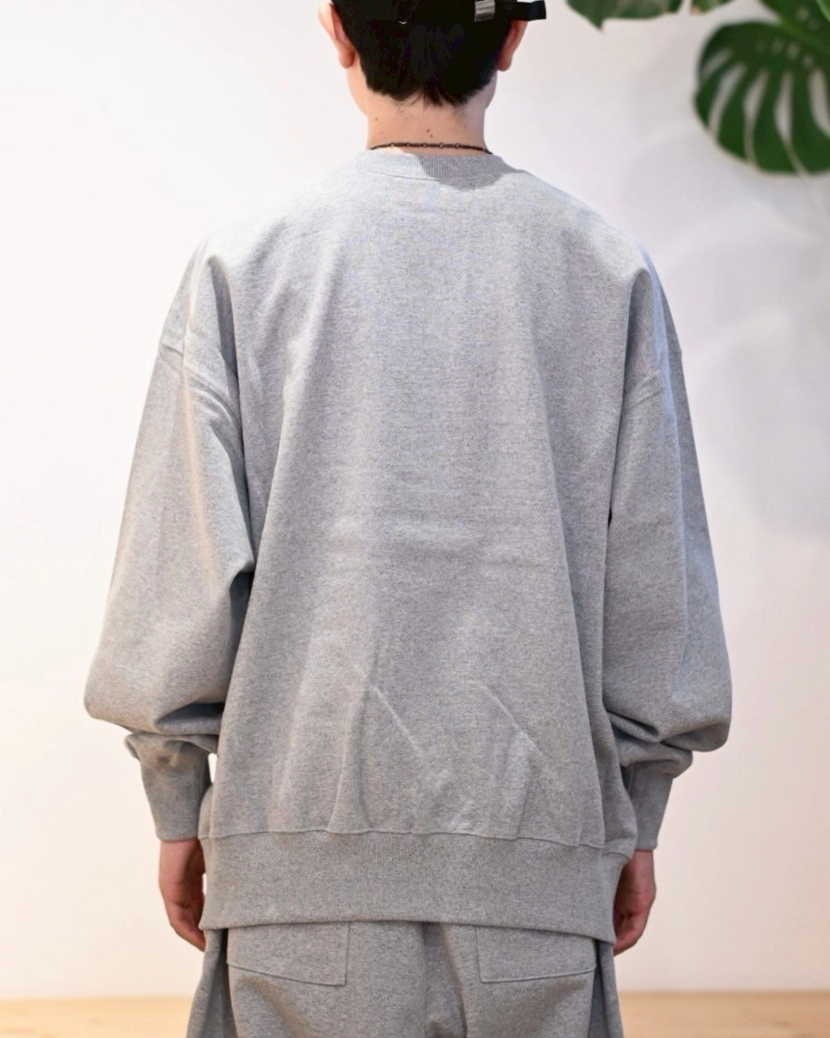 FreshService / LIGHT OZ CREW NECK SWEAT (FSC253-70101B)