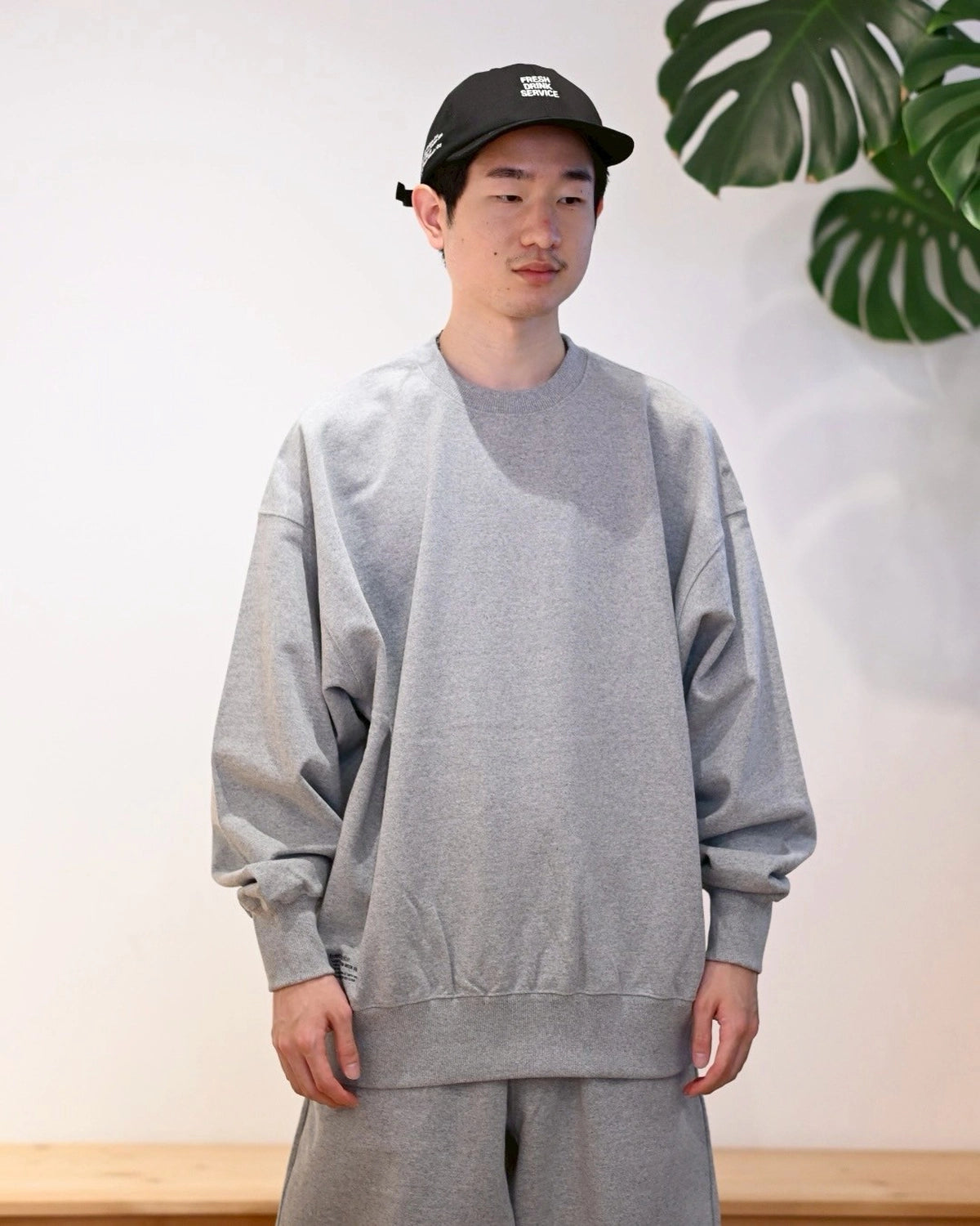 FreshService / LIGHT OZ CREW NECK SWEAT (FSC253-70101B)