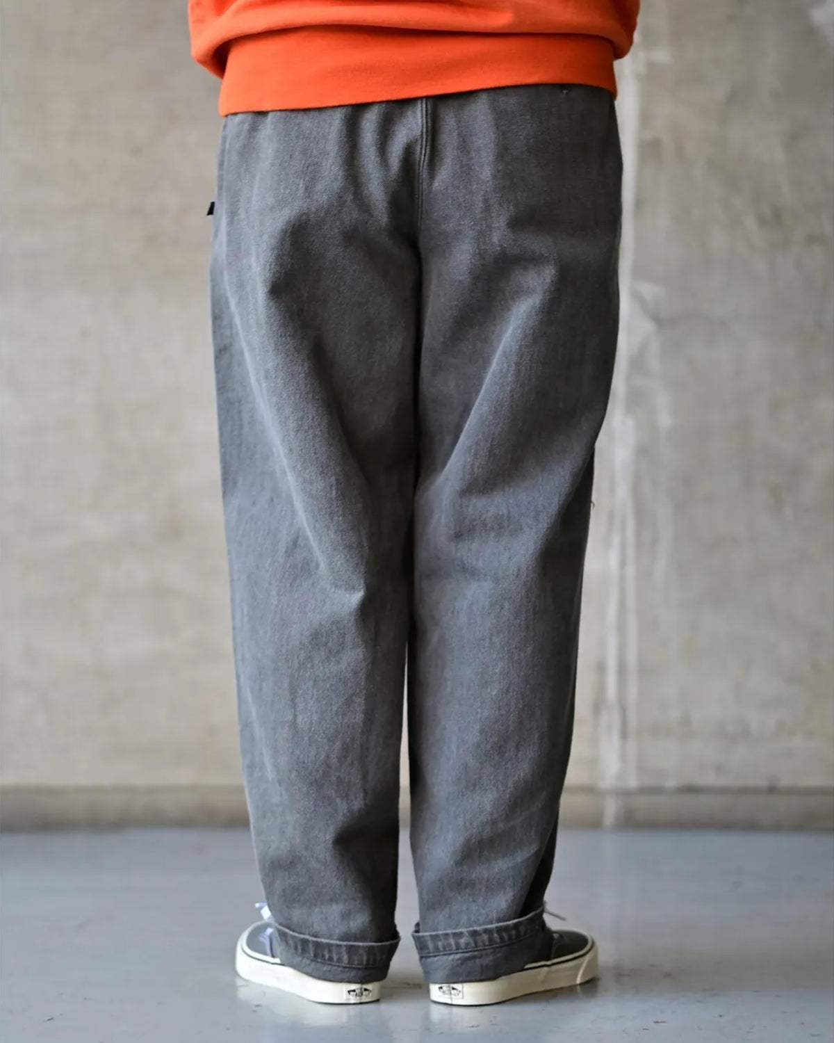 DESCENDANT / DC-6 TWILL TROUSERS PIGMENT DYE (262WVDS-PTM01)