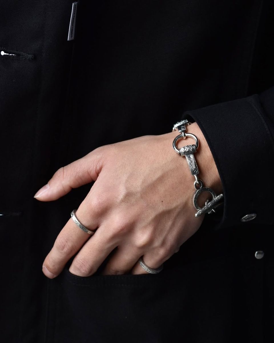 ANTIDOTE BUYERS CLUB / Engraved Horse Bit Bracelet (RX-623)