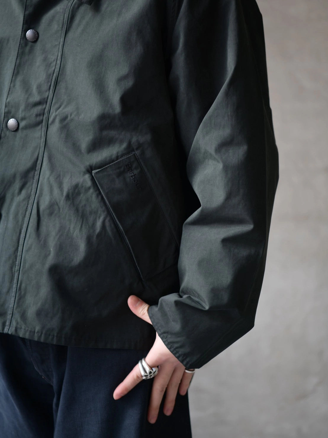 Barbour / 【TRANSPORT / トランスポート】ピーチスキン コットン ショートレングスブルゾン (261MCA0931)