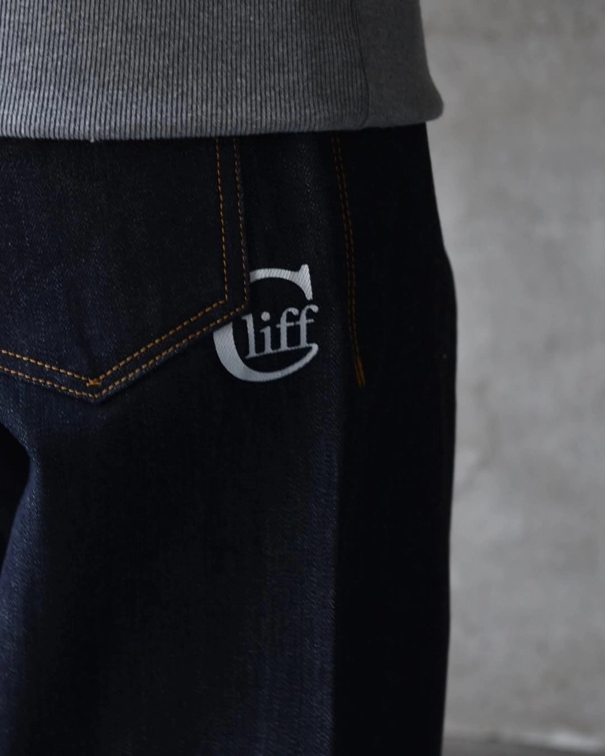 BEDWIN & THE HEARTBREAKERS / CLIDD Ex. RELAXED FITTED DENIM "DRE" (25SB4731)