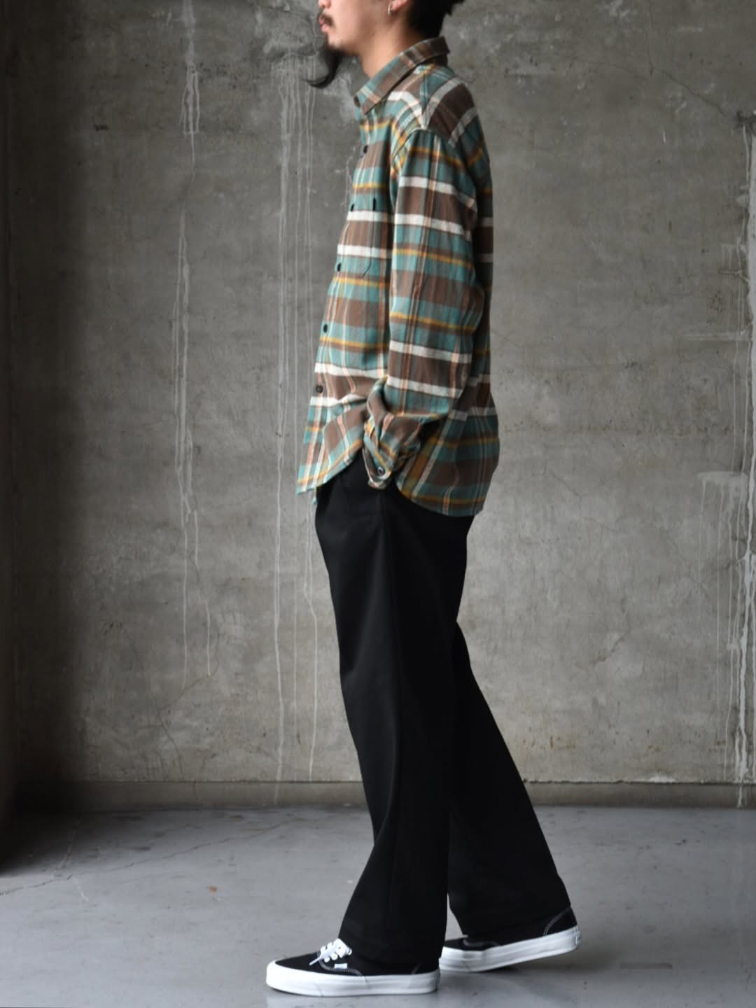 CHALLENGER / PLAID FLANNEL SHIRT (CLG-SH 025-010)