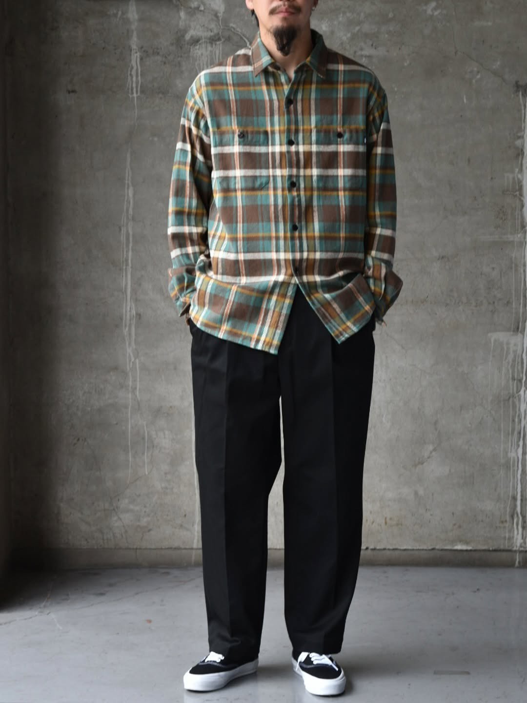 CHALLENGER / PLAID FLANNEL SHIRT (CLG-SH 025-010)